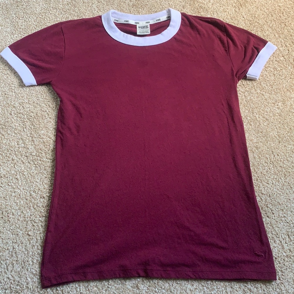 PINK Victoria’s Secret XS tee shirt (maroon)
